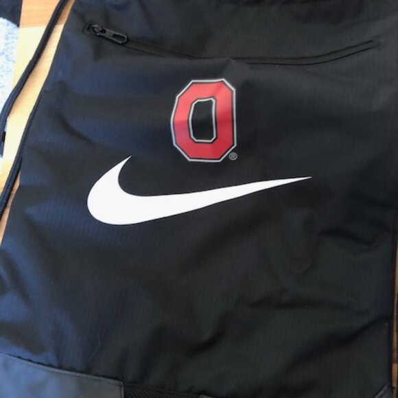 OSU The Ohio State University black/red drawstring backpack in VG condition! - Picture 5 of 5